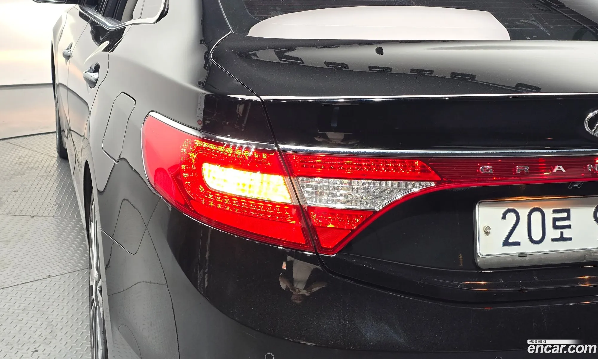 Hyundai Grandeur HG 2012 — 2