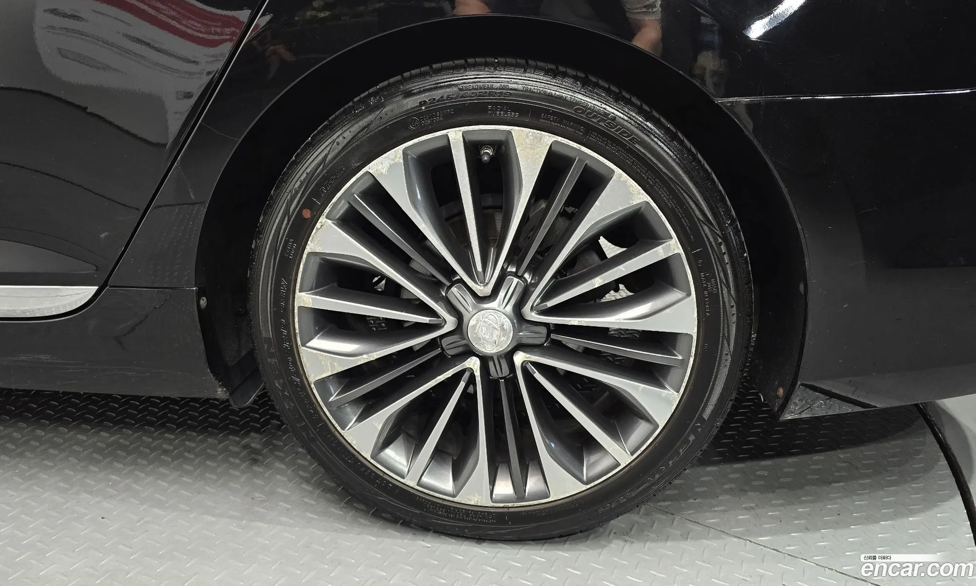 Hyundai Grandeur HG 2012 — 26