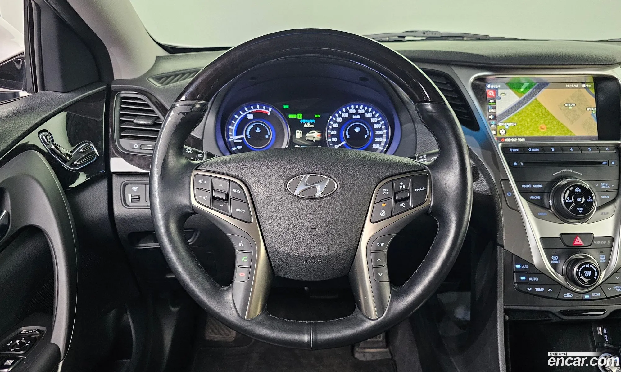 Hyundai Grandeur HG Hybrid