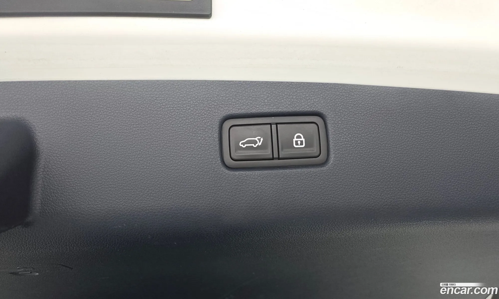 Genesis GV70 2021 KMTMF81CDMU035724 — 4