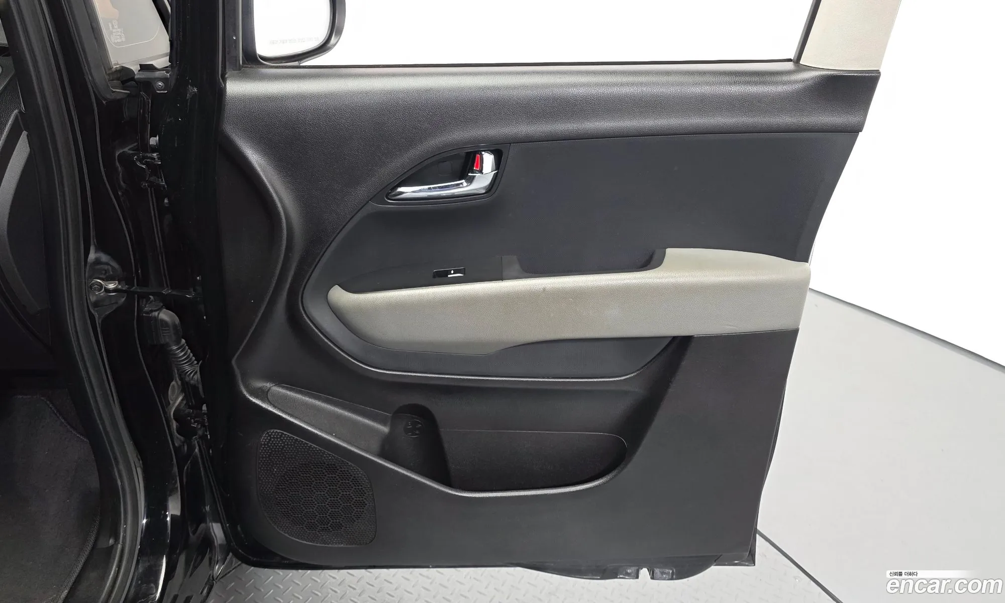 Kia Ray 2018 KNACK811BJT200293 — 27