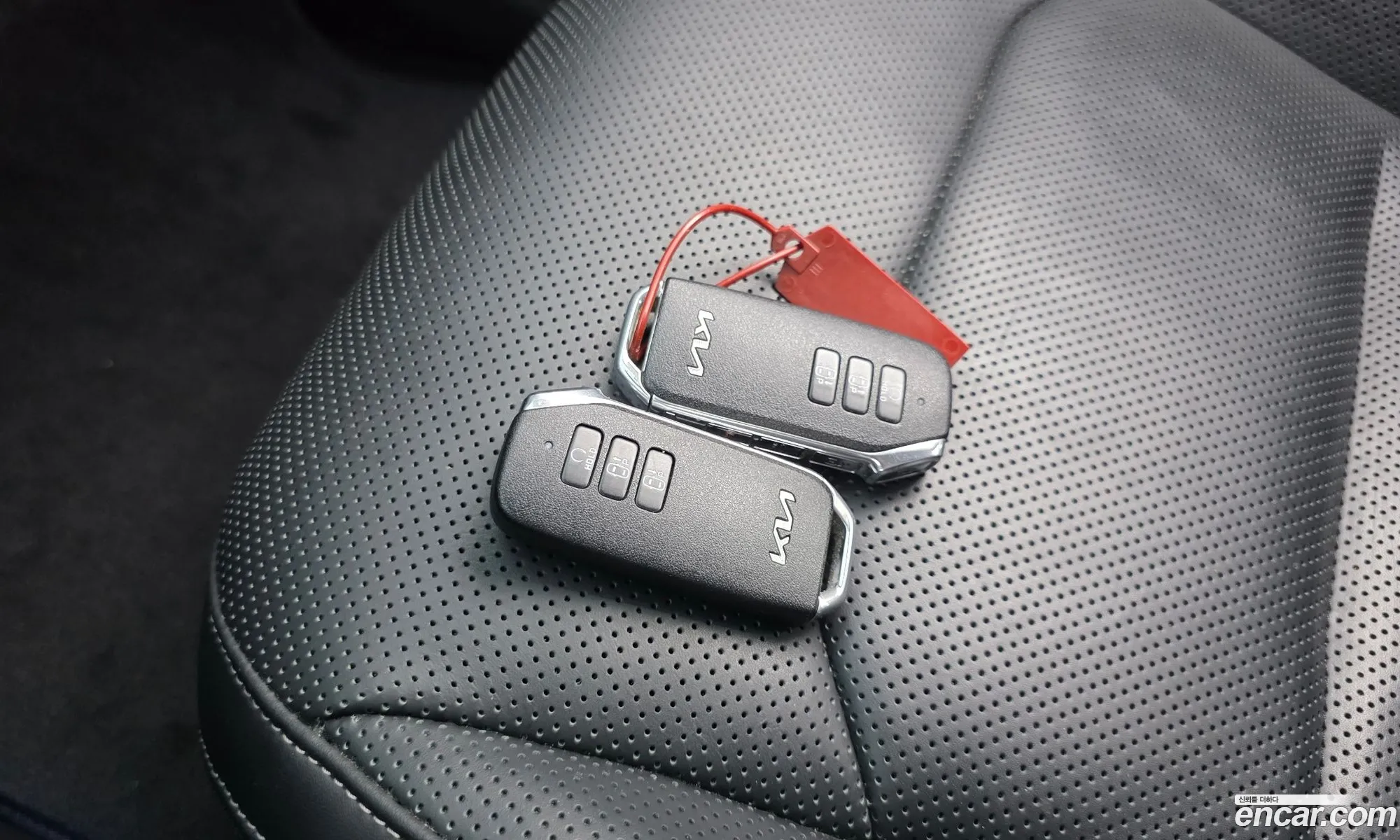Kia EV6 2022 KNAC381AFNA054026 — 2