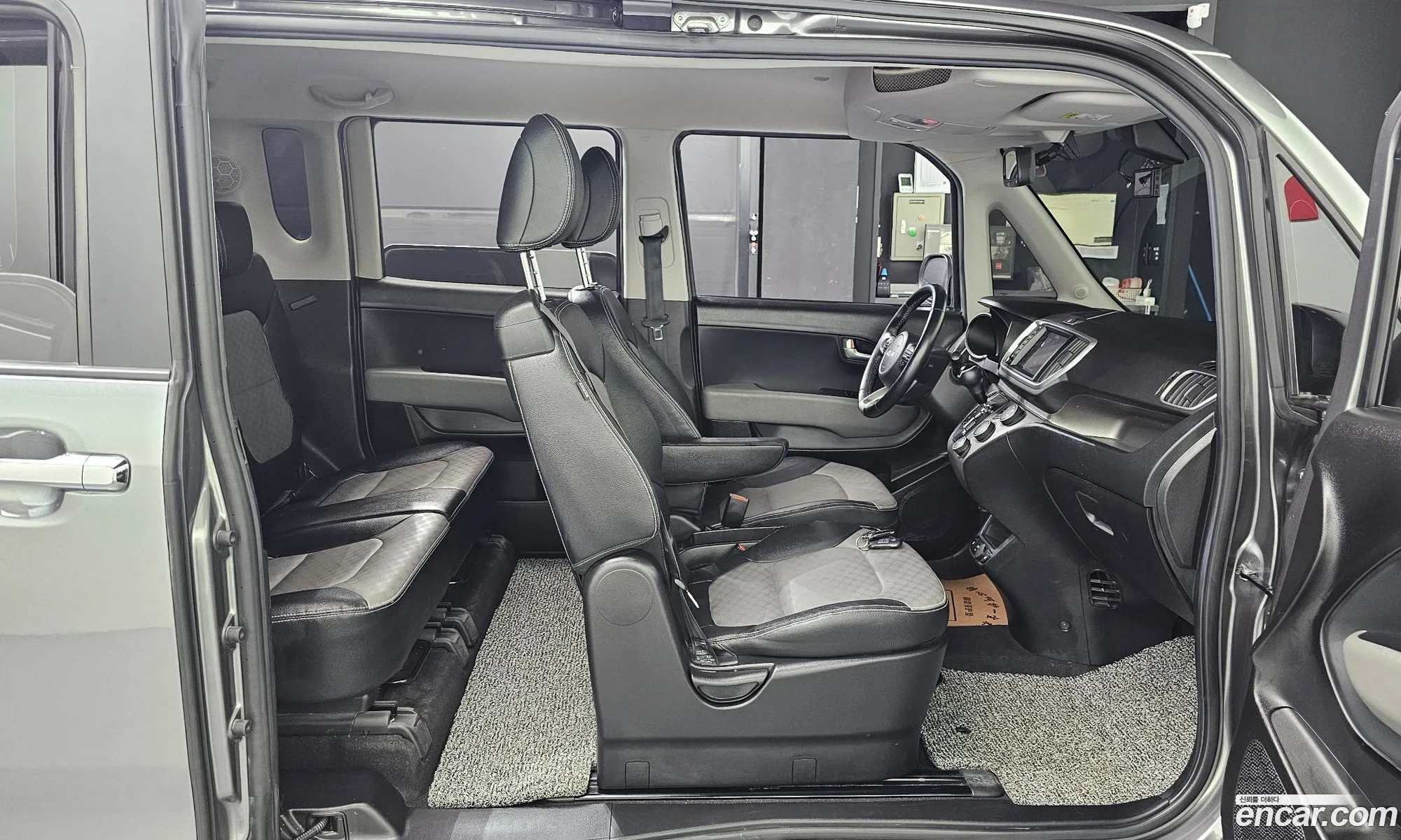 Kia Ray 2022 KNACJ811BNT305420 — 4