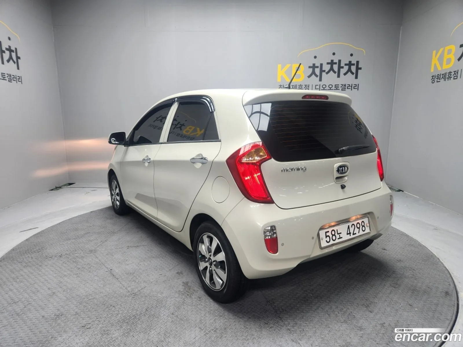 Kia Morning 2014 — 2