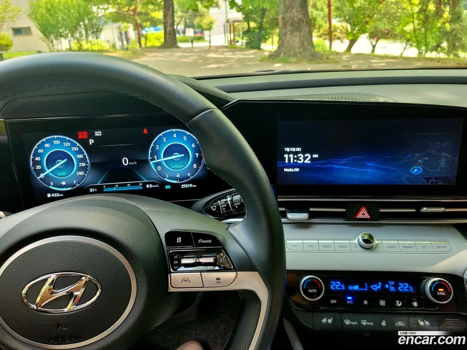 Hyundai Elantra 2020 — 9