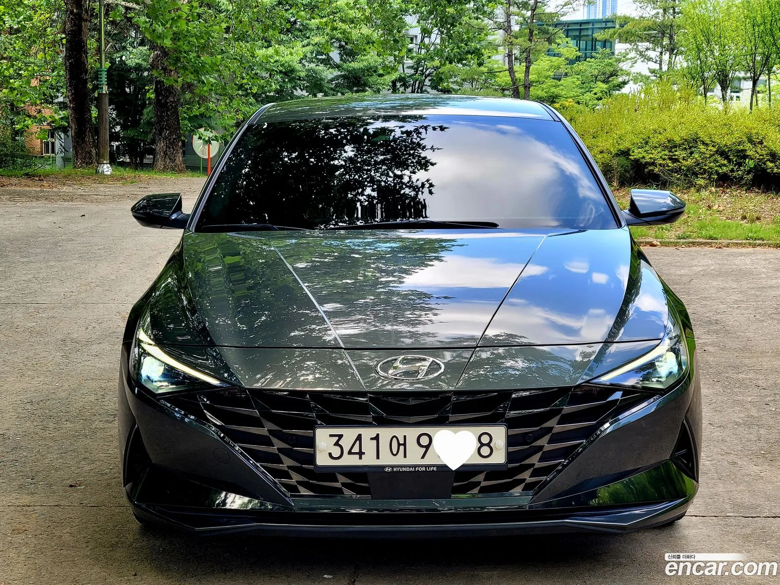 Hyundai Elantra 2020 — 2