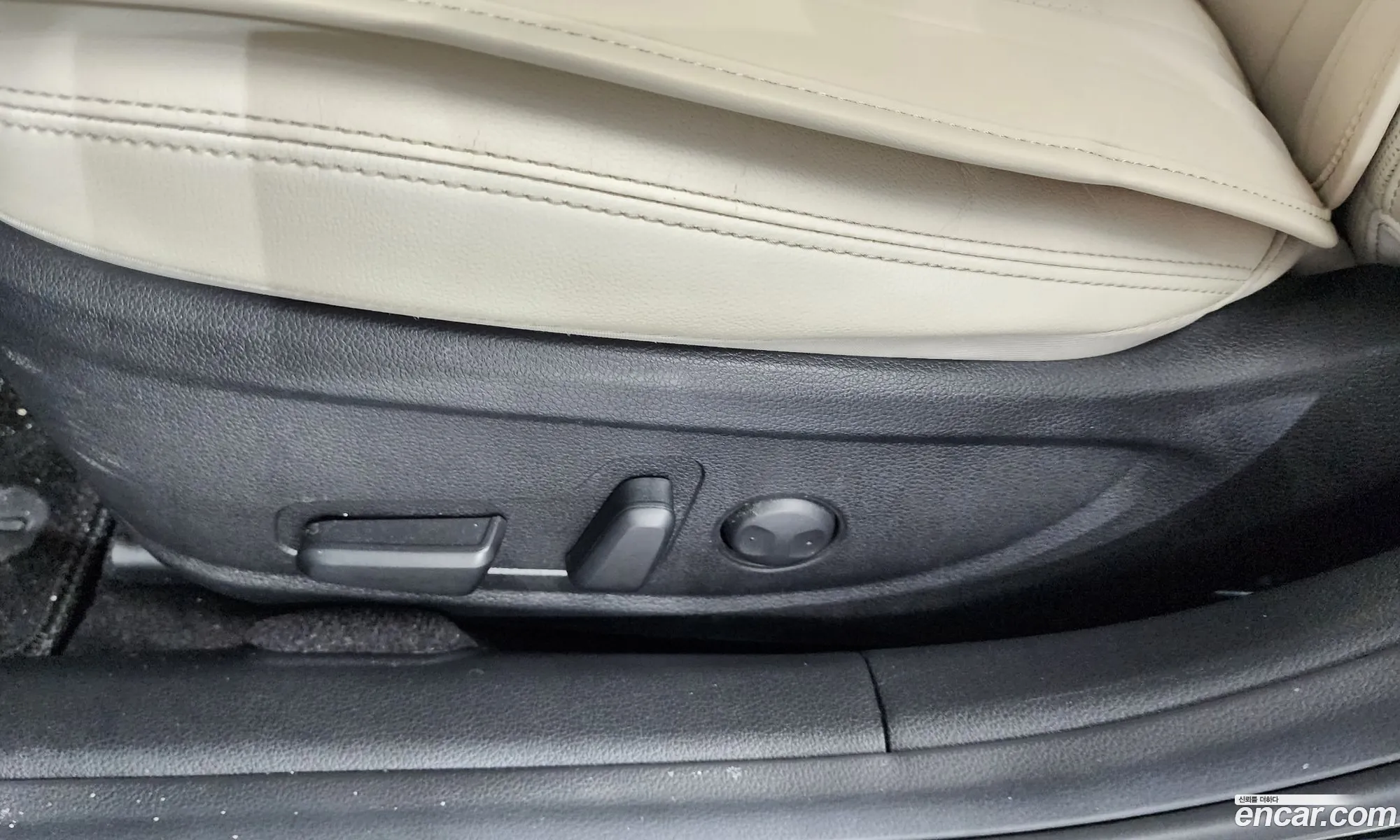 Hyundai Grandeur IG Hybrid