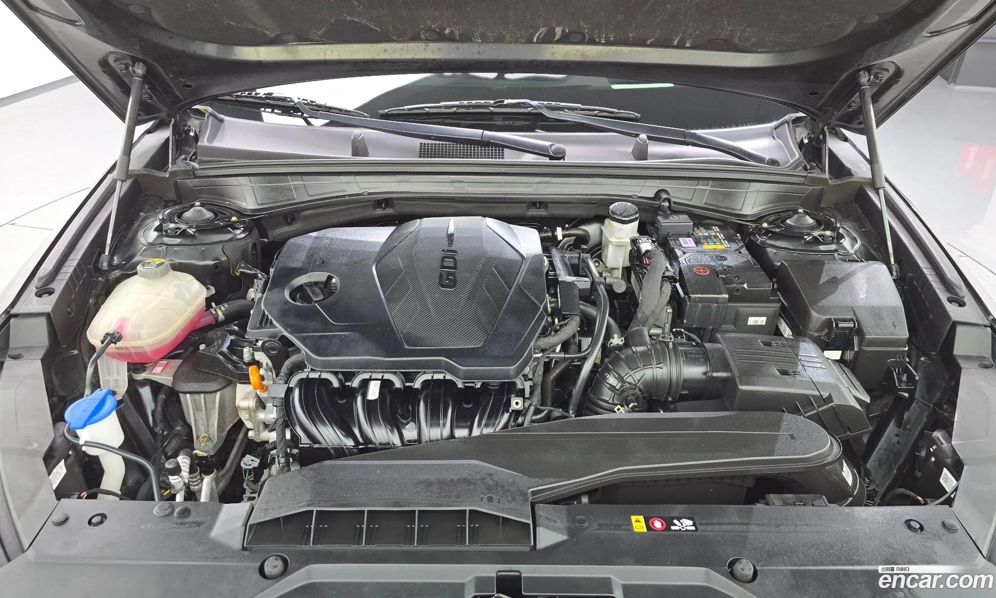 Kia K8 2022 KNAM641BBNA030225 — 3
