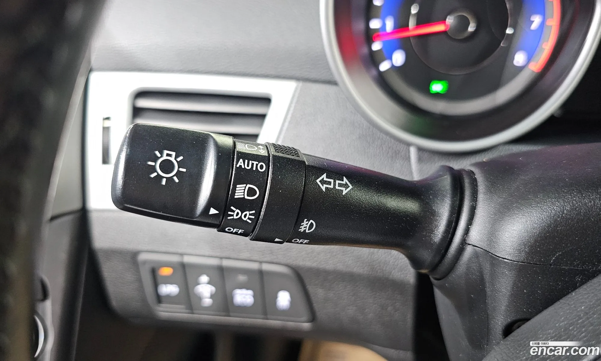 Hyundai Elantra 2015 KMHDG41LBGU506514 — 30