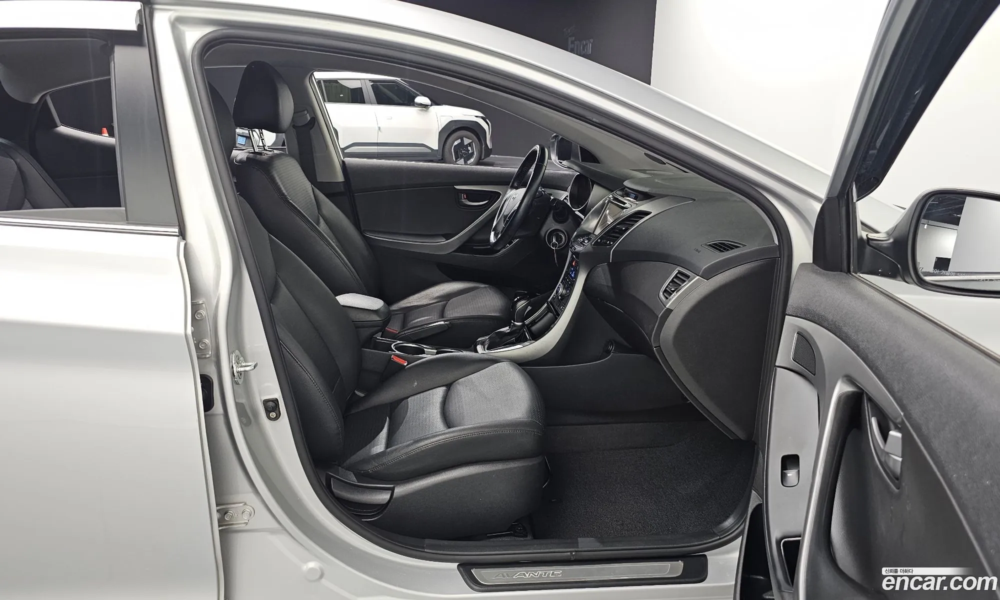 Hyundai Elantra 2015 KMHDG41LBGU506514 — 27