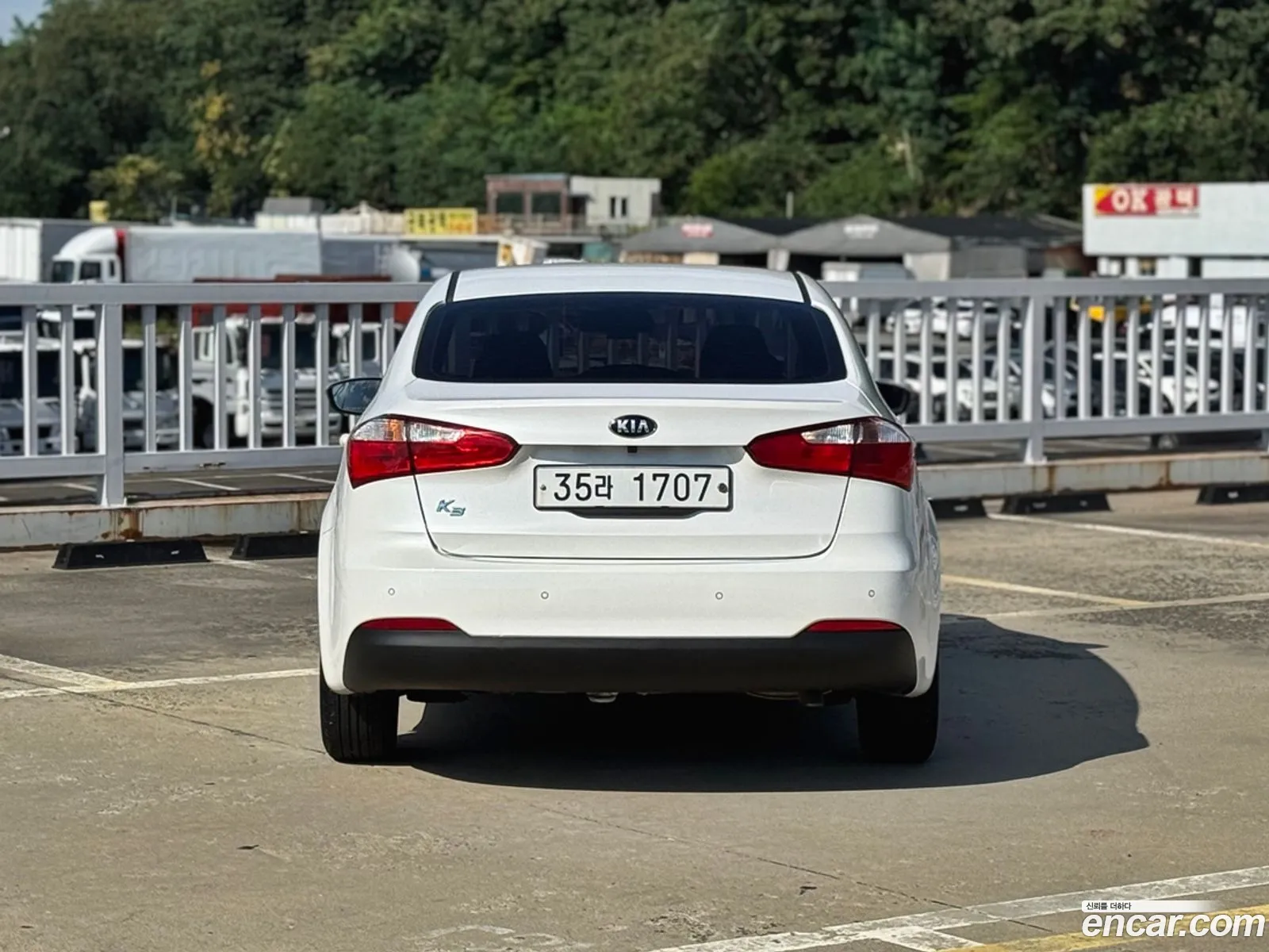 Kia K3 2014 — 16