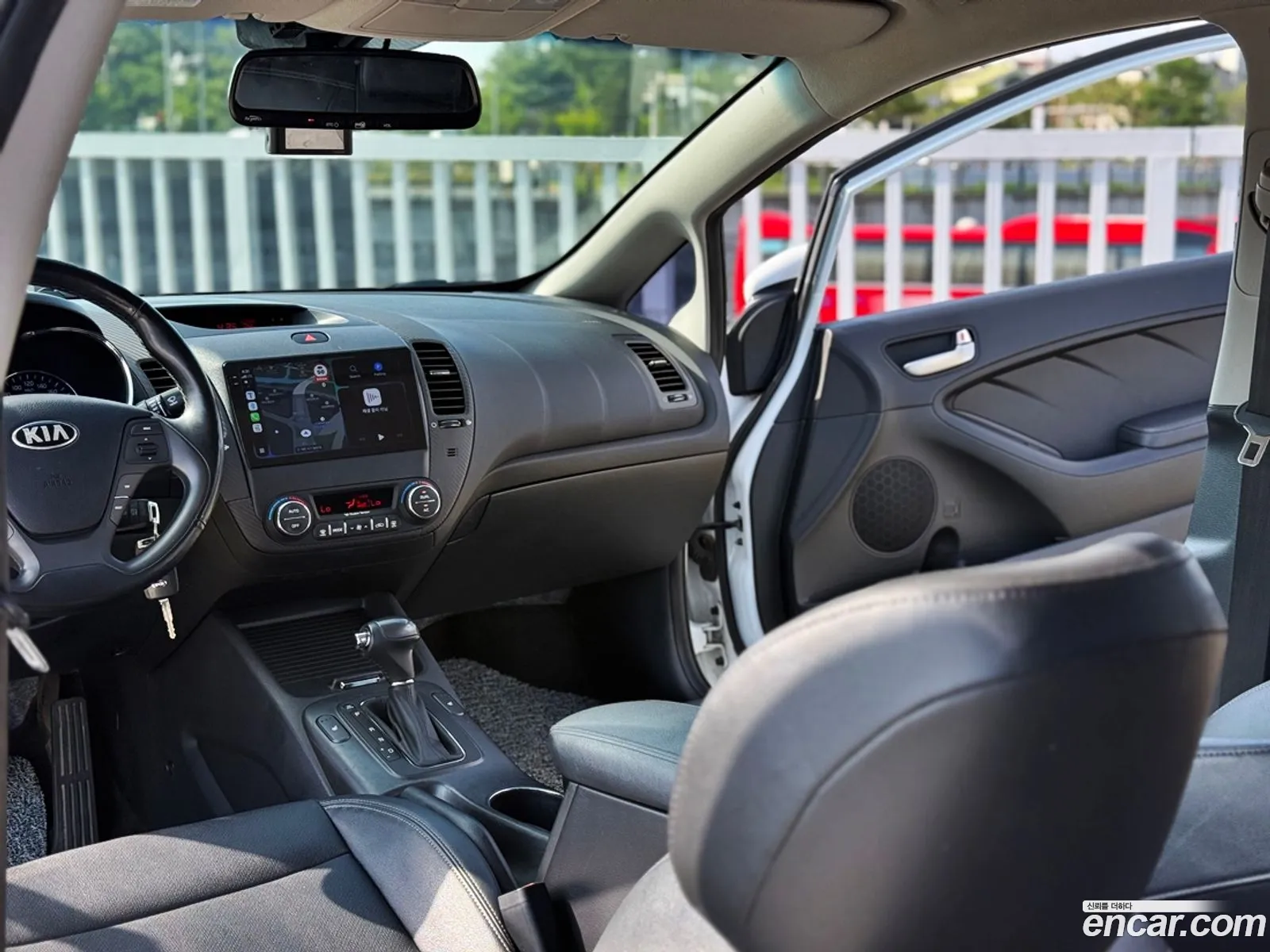 Kia K3 2014 — 5