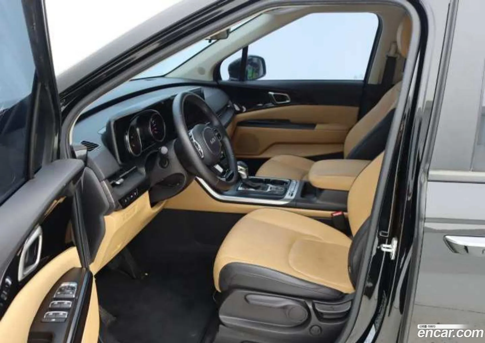 Kia Carnival 2023 — 6