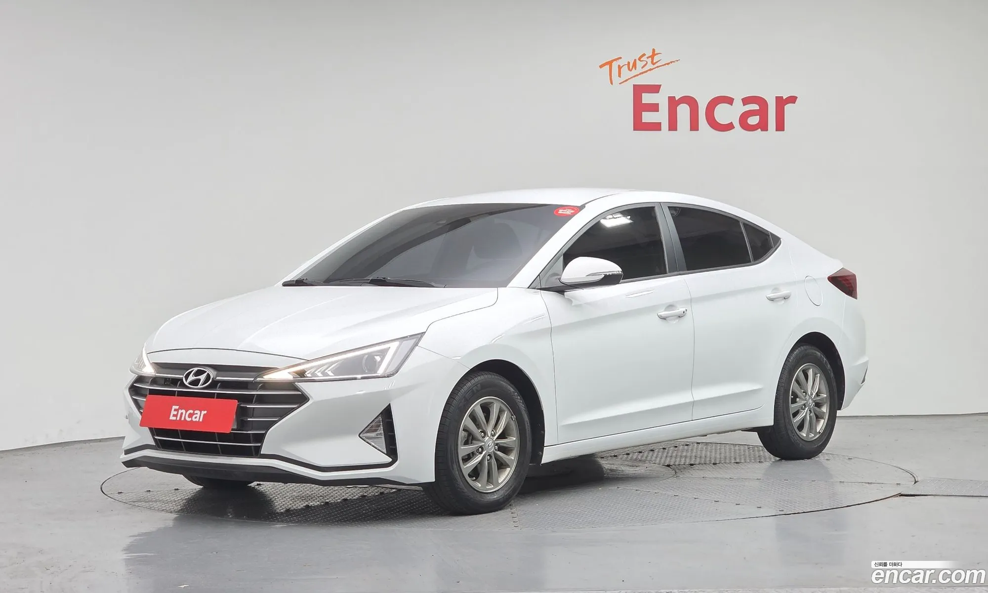 Hyundai Elantra AD 2020 — 20