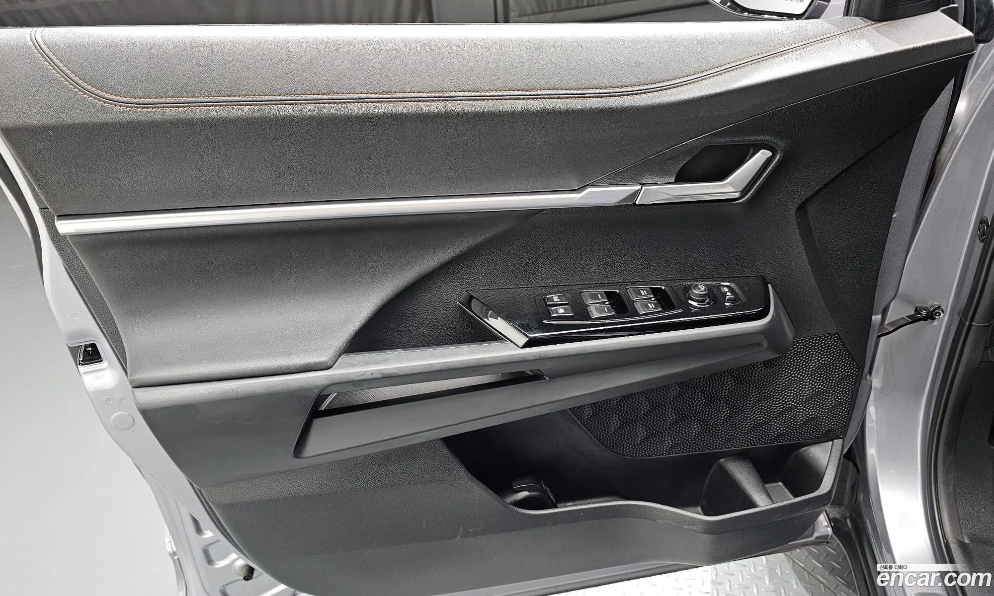 KG Mobility (SsangYong) Torres EVX 2023 — 7
