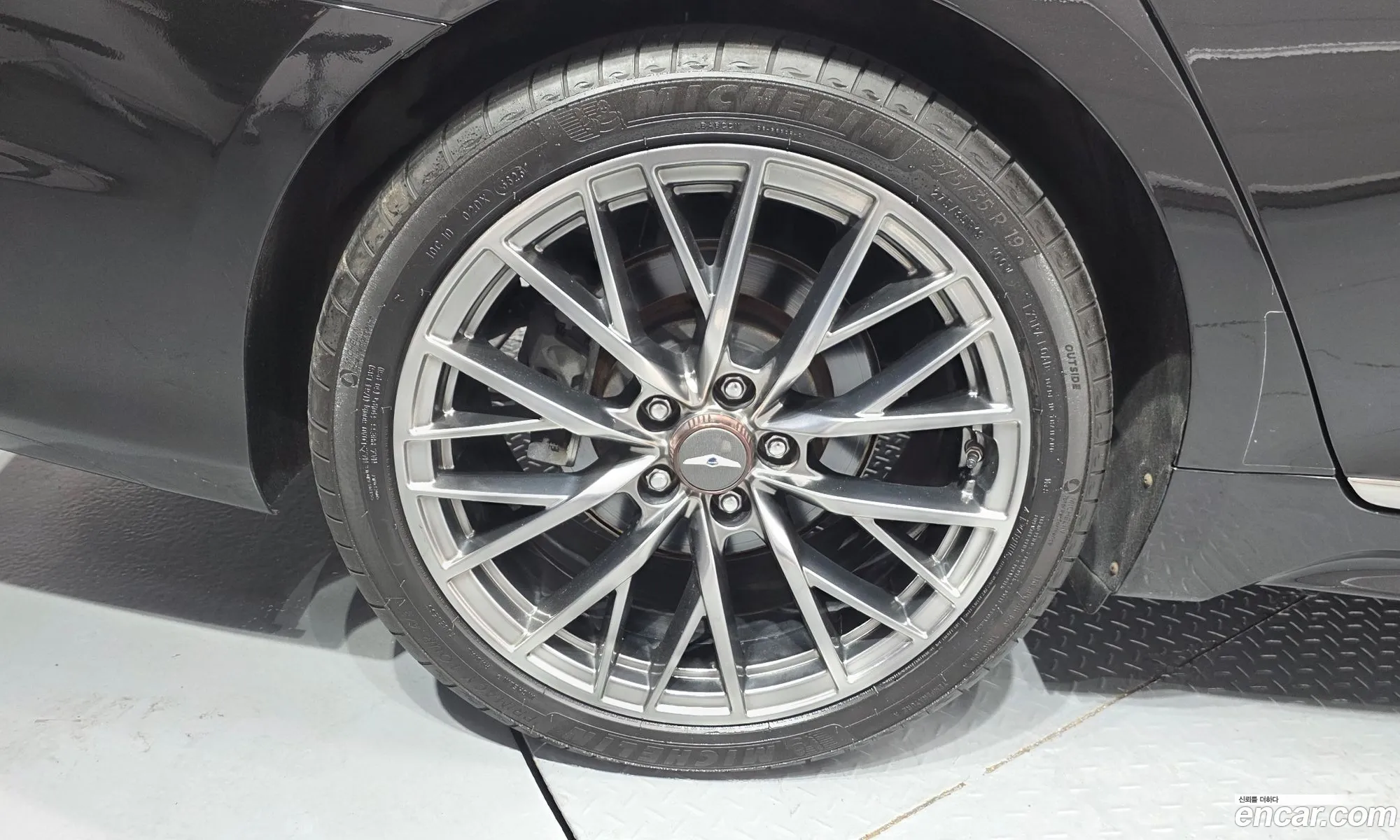 Genesis G80 2018 KMHGM41DDKU303864 — 24
