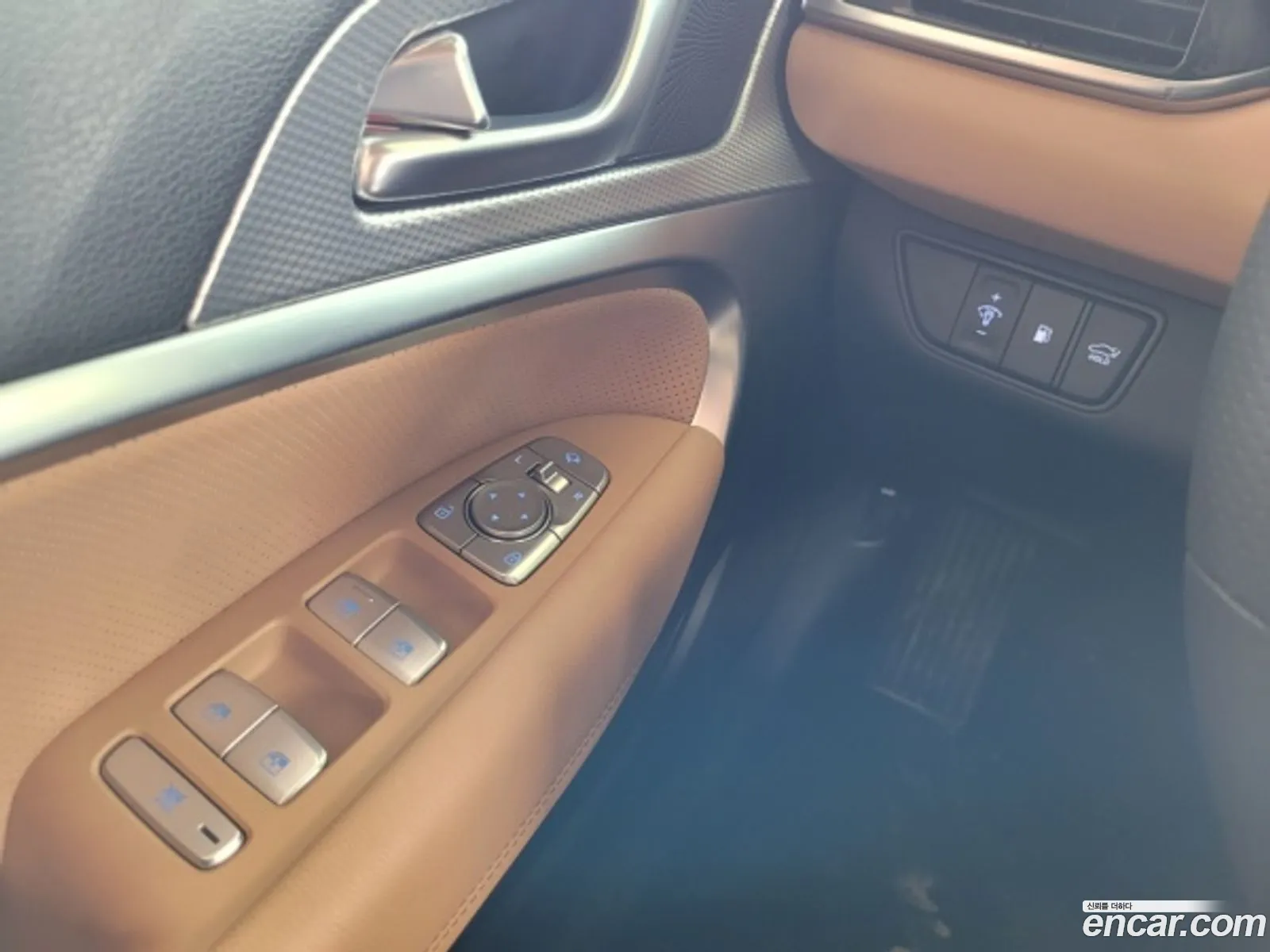 Genesis G70 2021 — 17