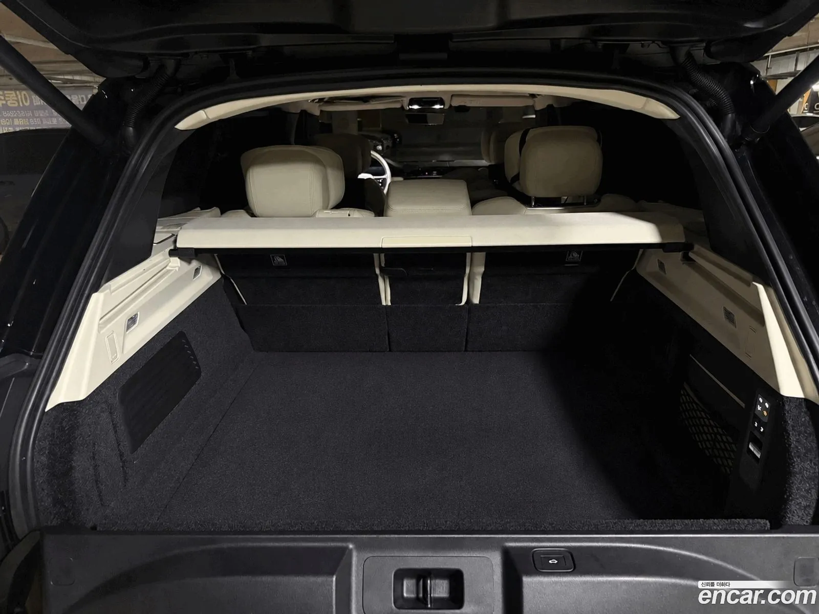 Land Rover Range Rover 2025 — 11
