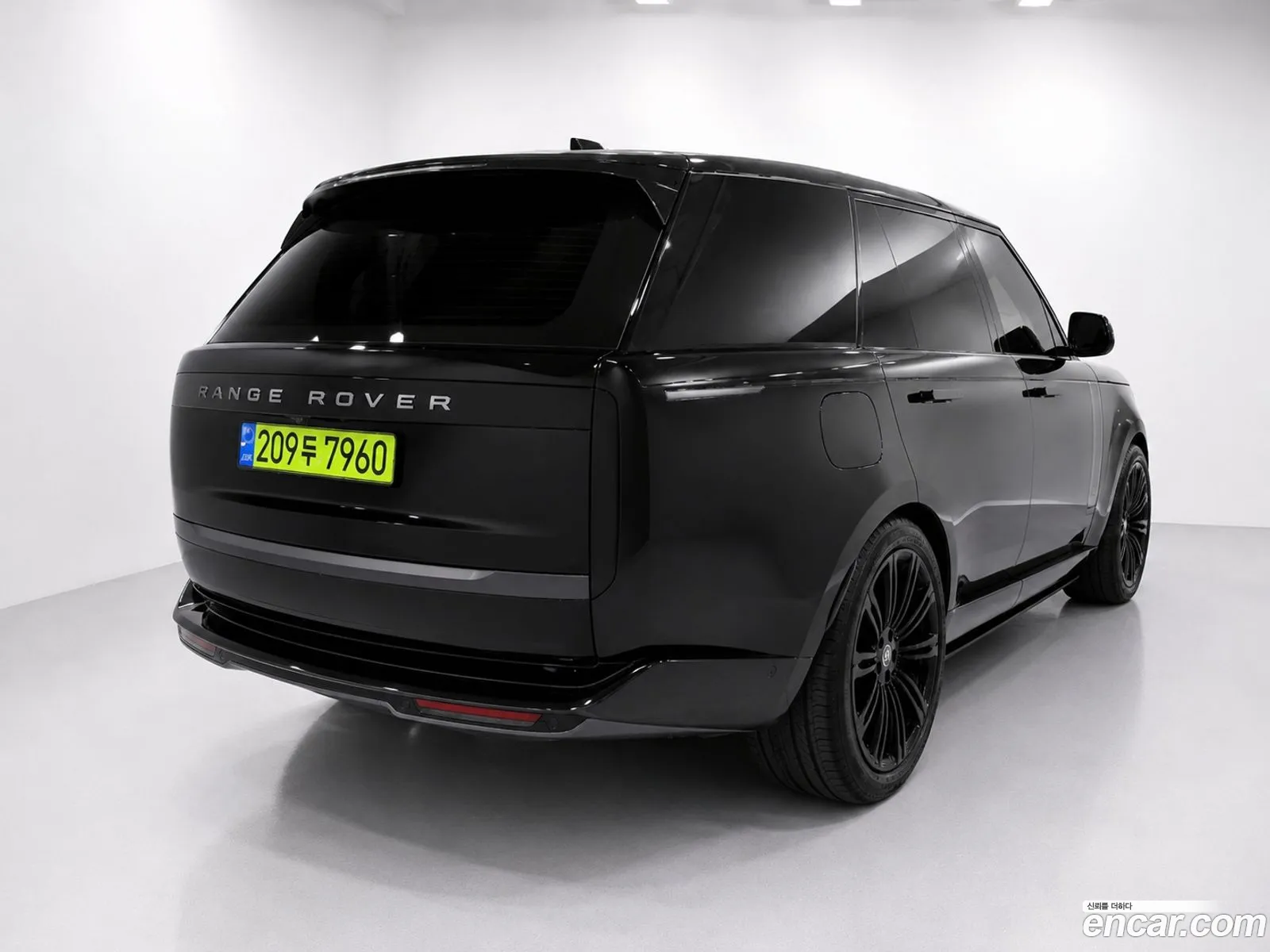 Land Rover Range Rover 2025 — 2