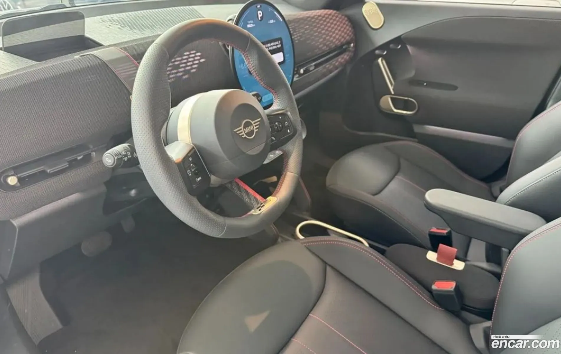 Mini Aceman 2025 — 18