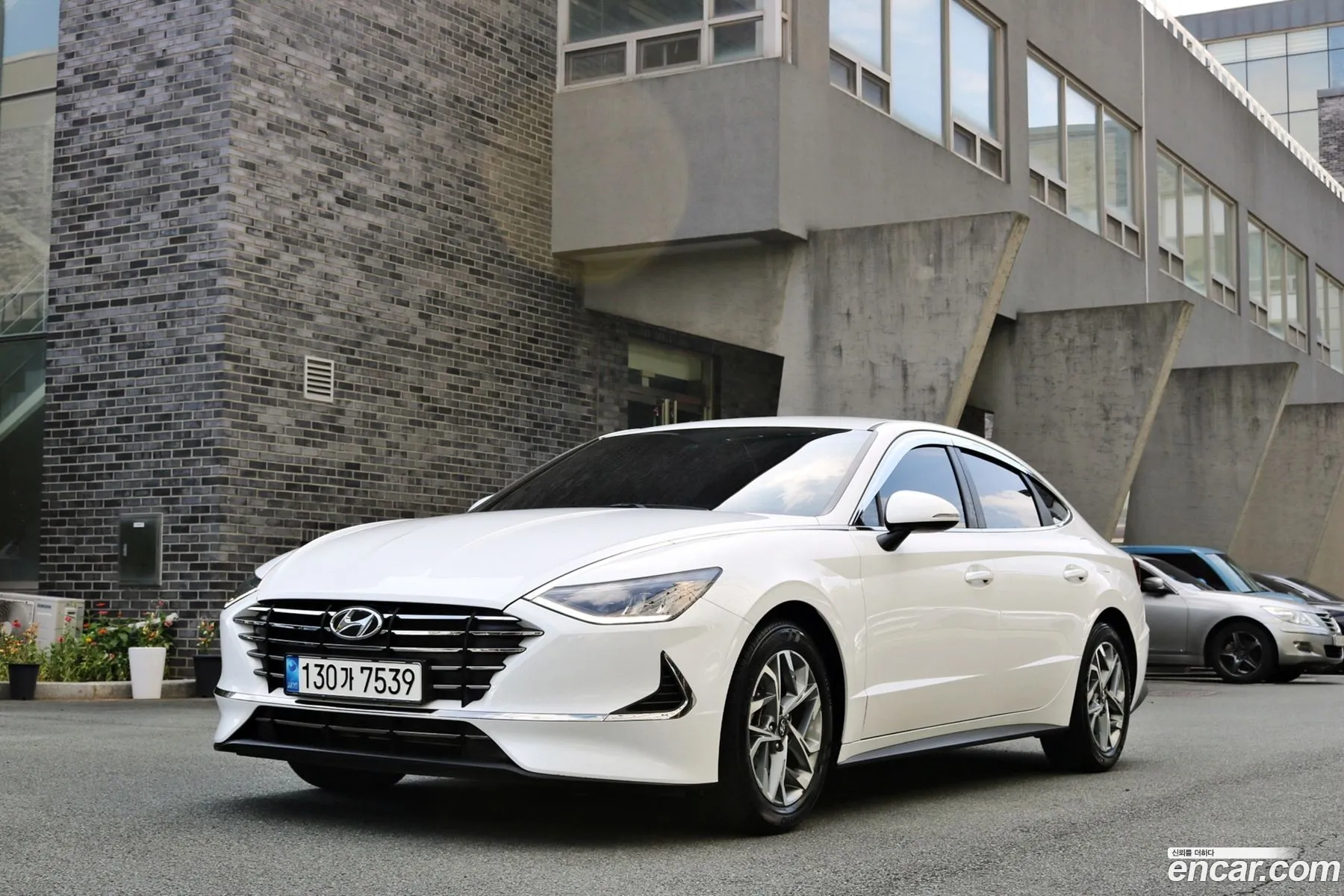 Hyundai Sonata 2022 — 18