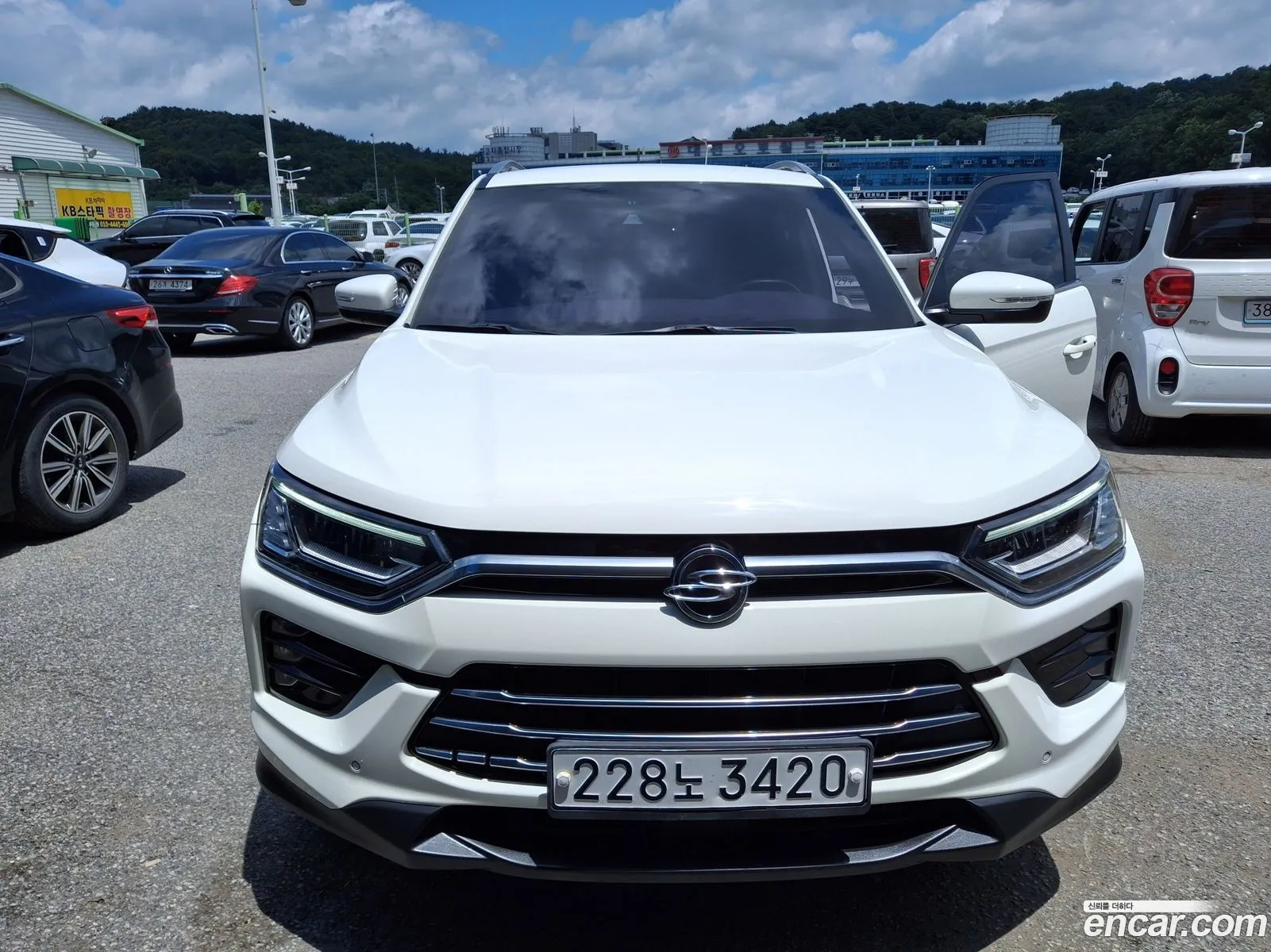 KG Mobility (SsangYong) Beautiful Korando 2019 — 3