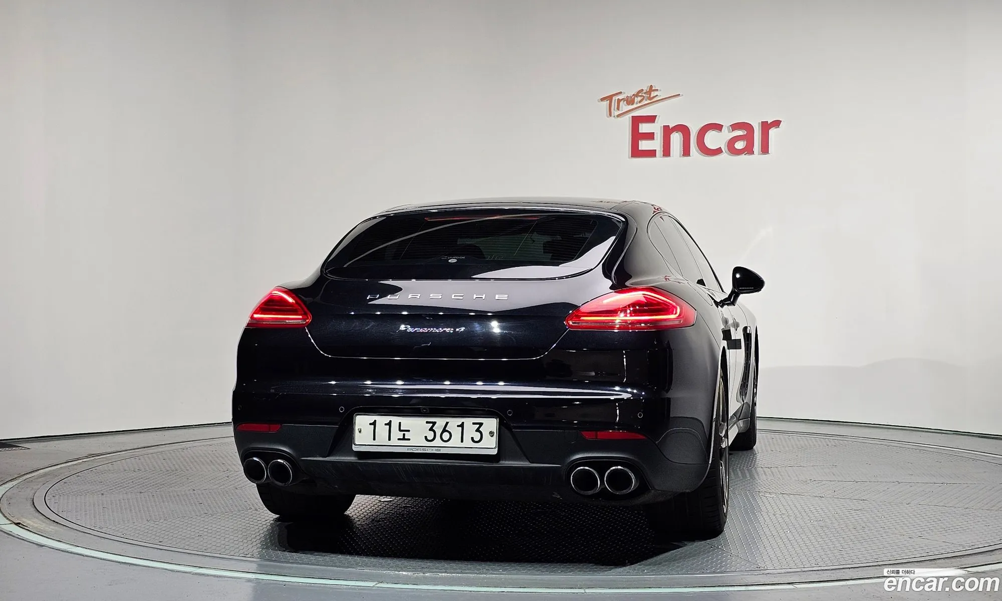 Porsche Panamera 2015 — 12