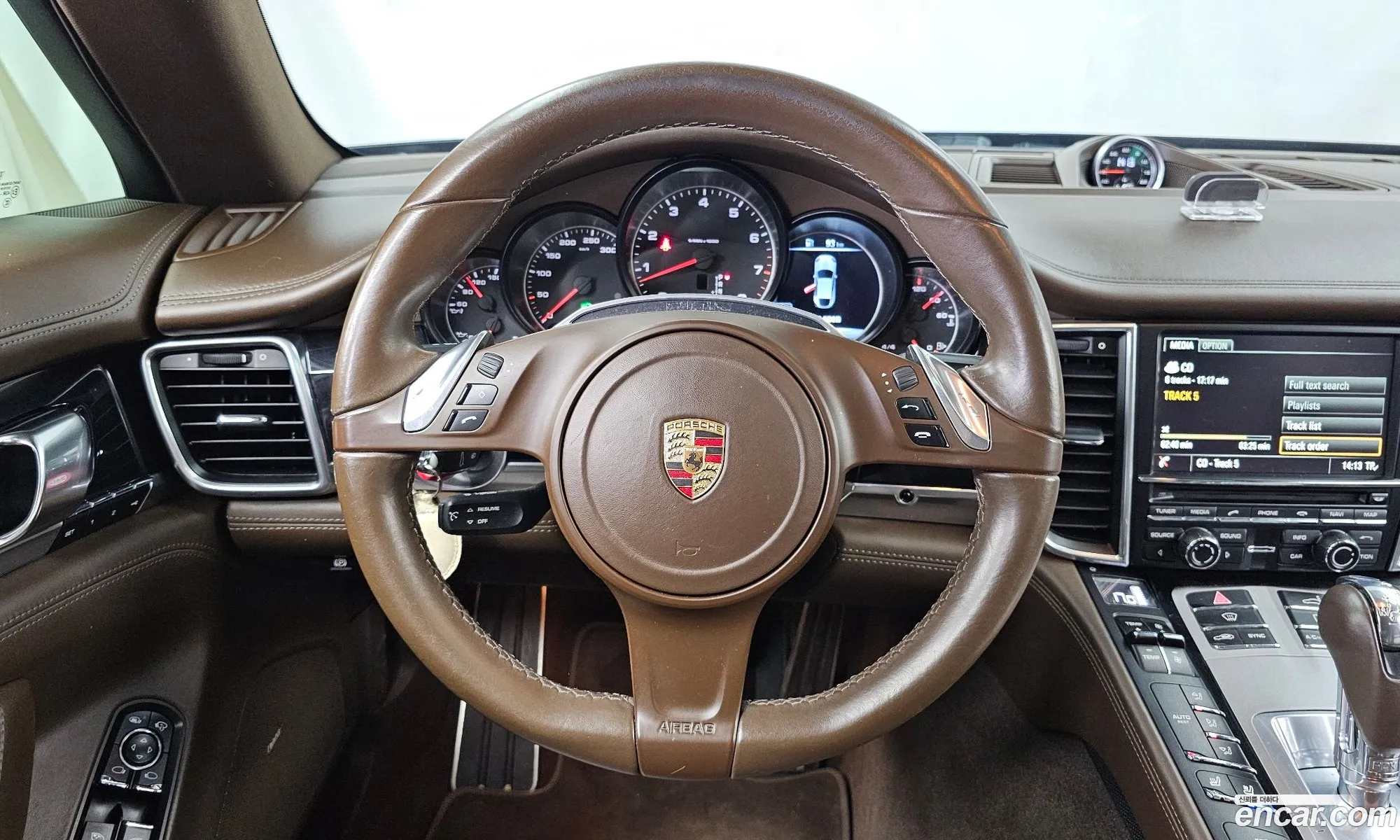 Porsche Panamera 2015 — 20