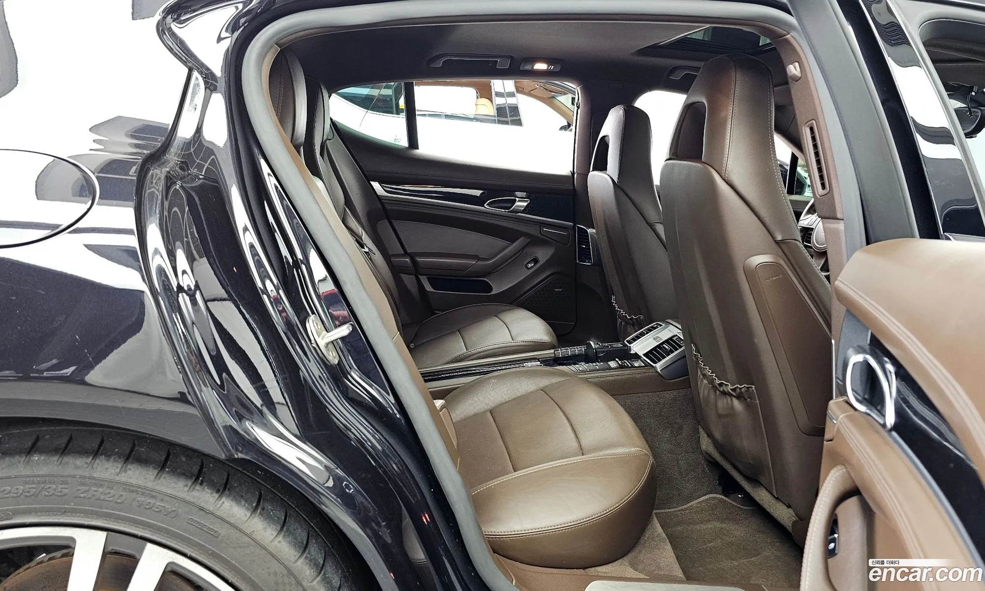 Porsche Panamera 2015 — 18