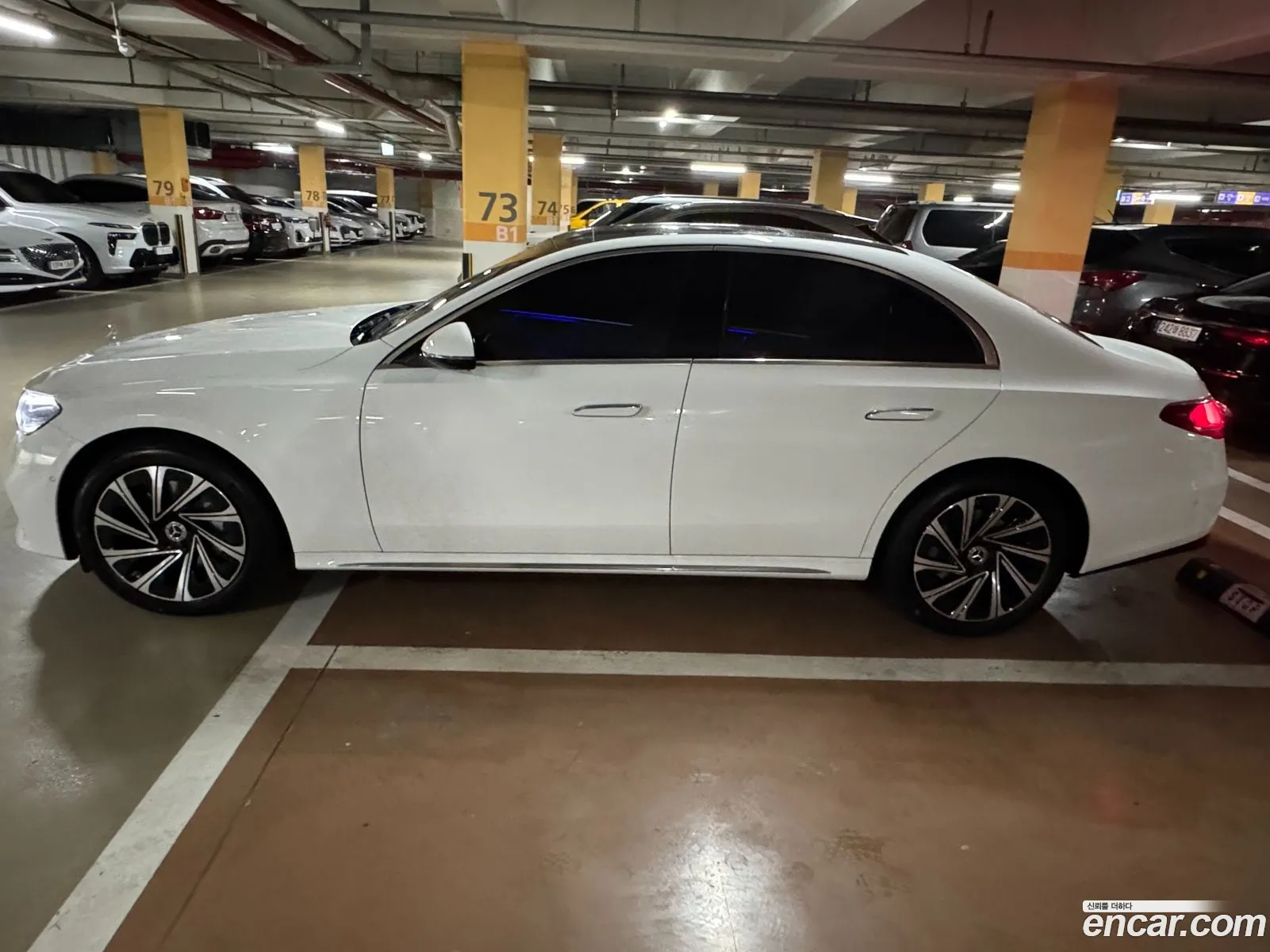 Mercedes-Benz E-Class W214 2025 — 13