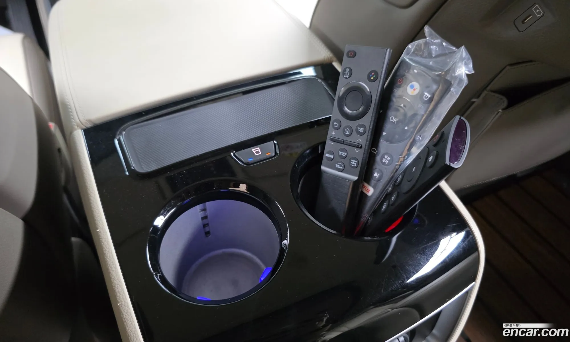 Kia Carnival 2024 — 30