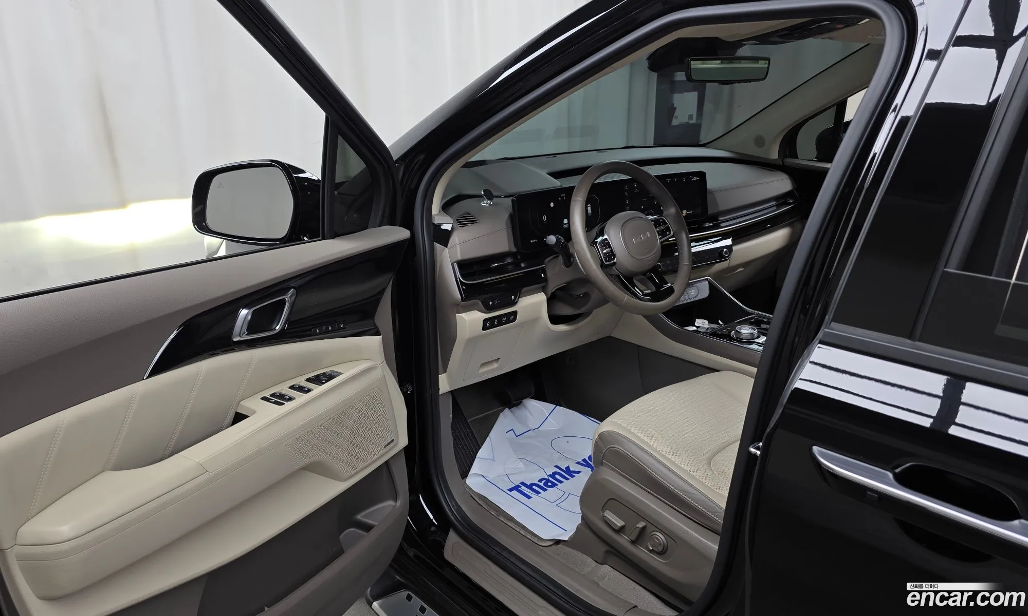 Kia Carnival 2024 — 8