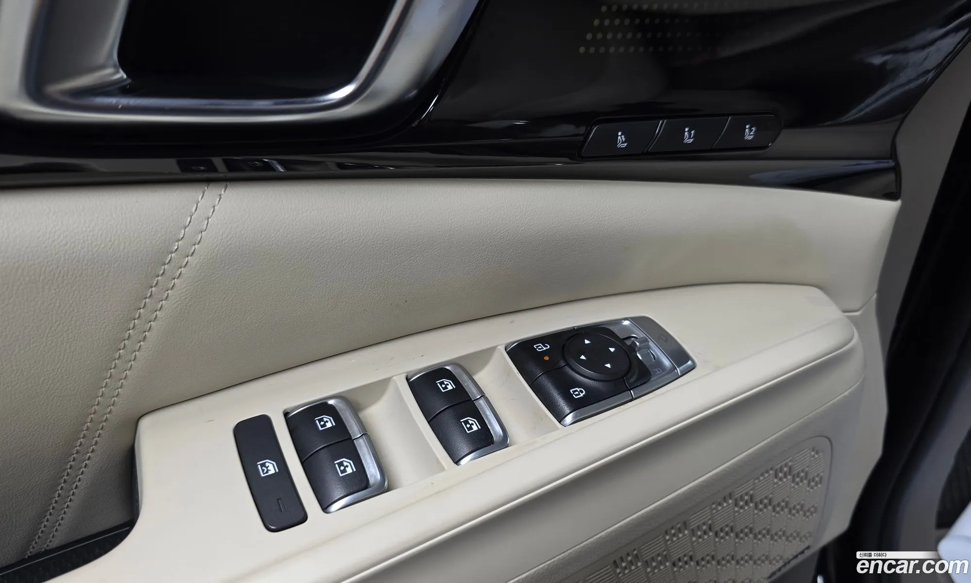 Kia Carnival 2024 — 10
