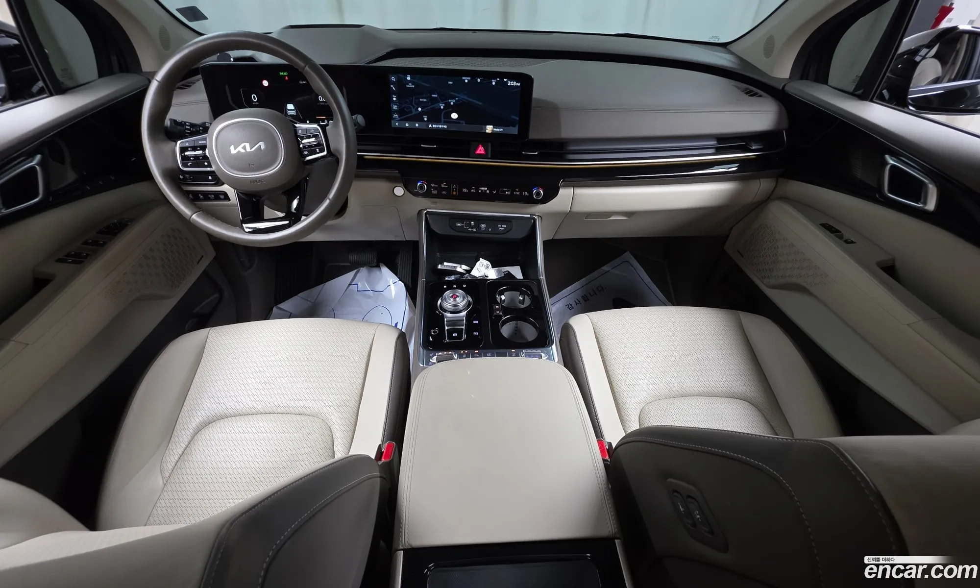 Kia Carnival 2024 — 18