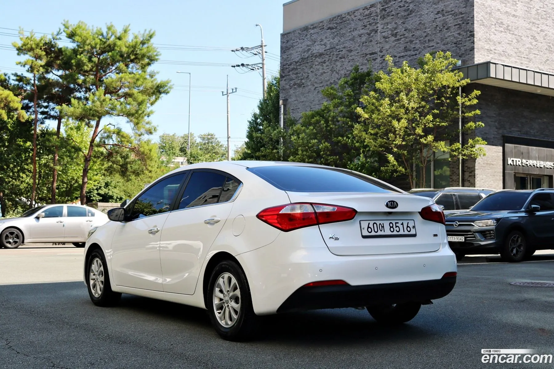 Kia K3 2012 — 2