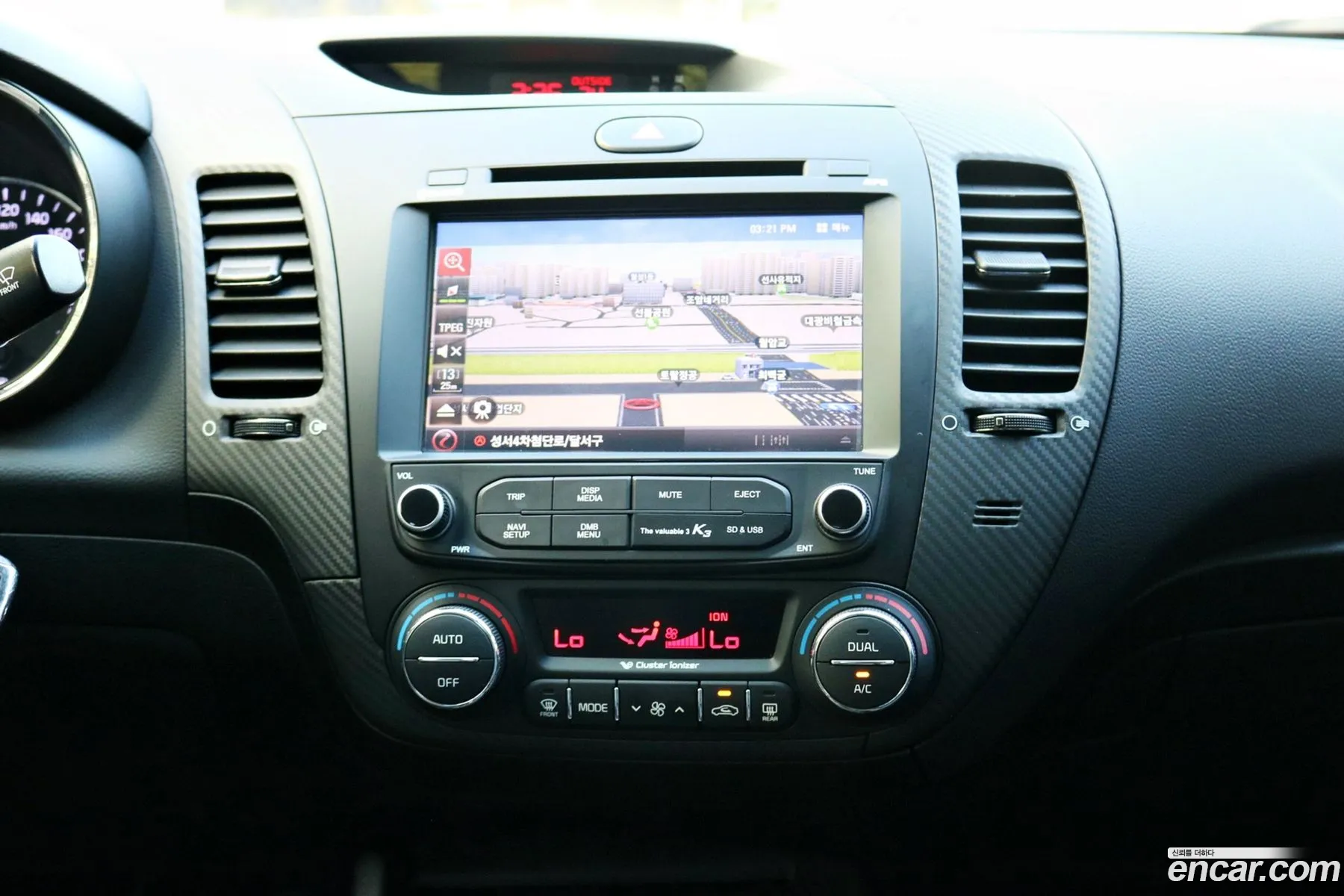 Kia K3 2012 — 19