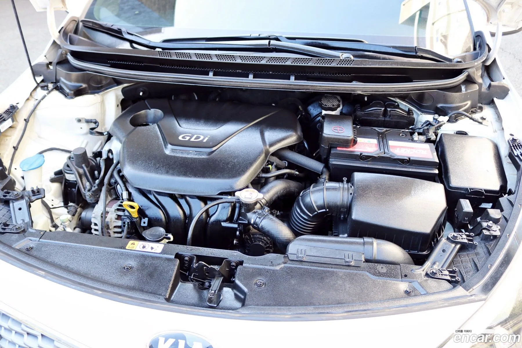 Kia K3 2012 — 17