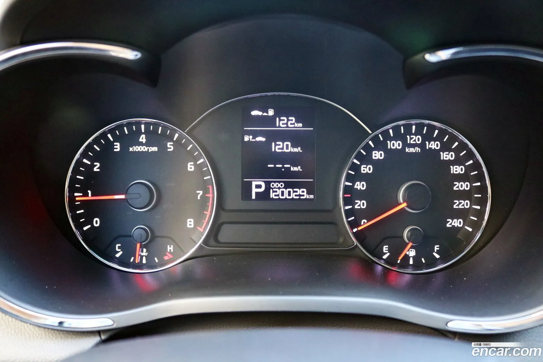 Kia K3 2012 — 9