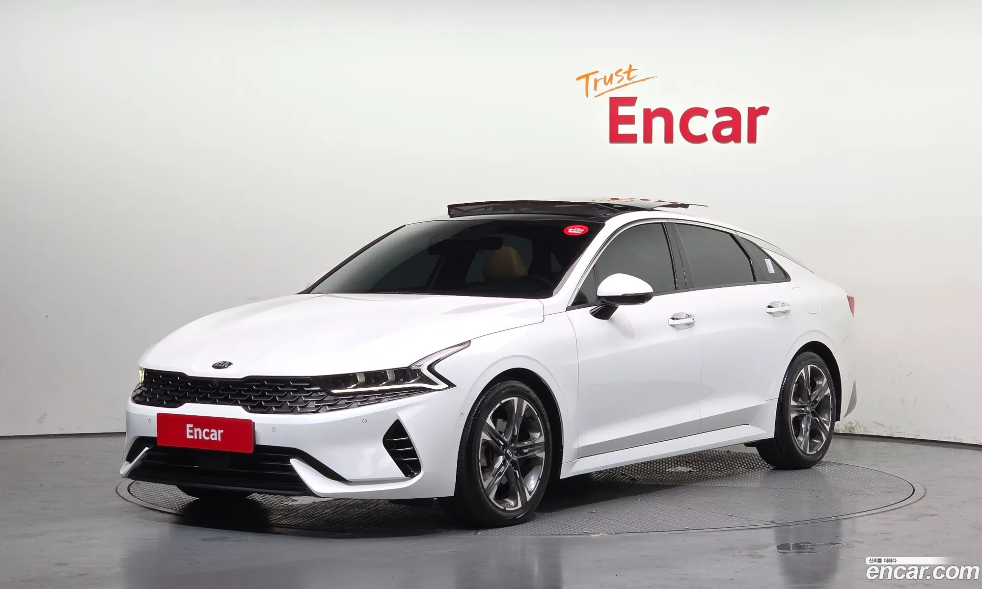 Kia K5 Hybrid 2021 — 34