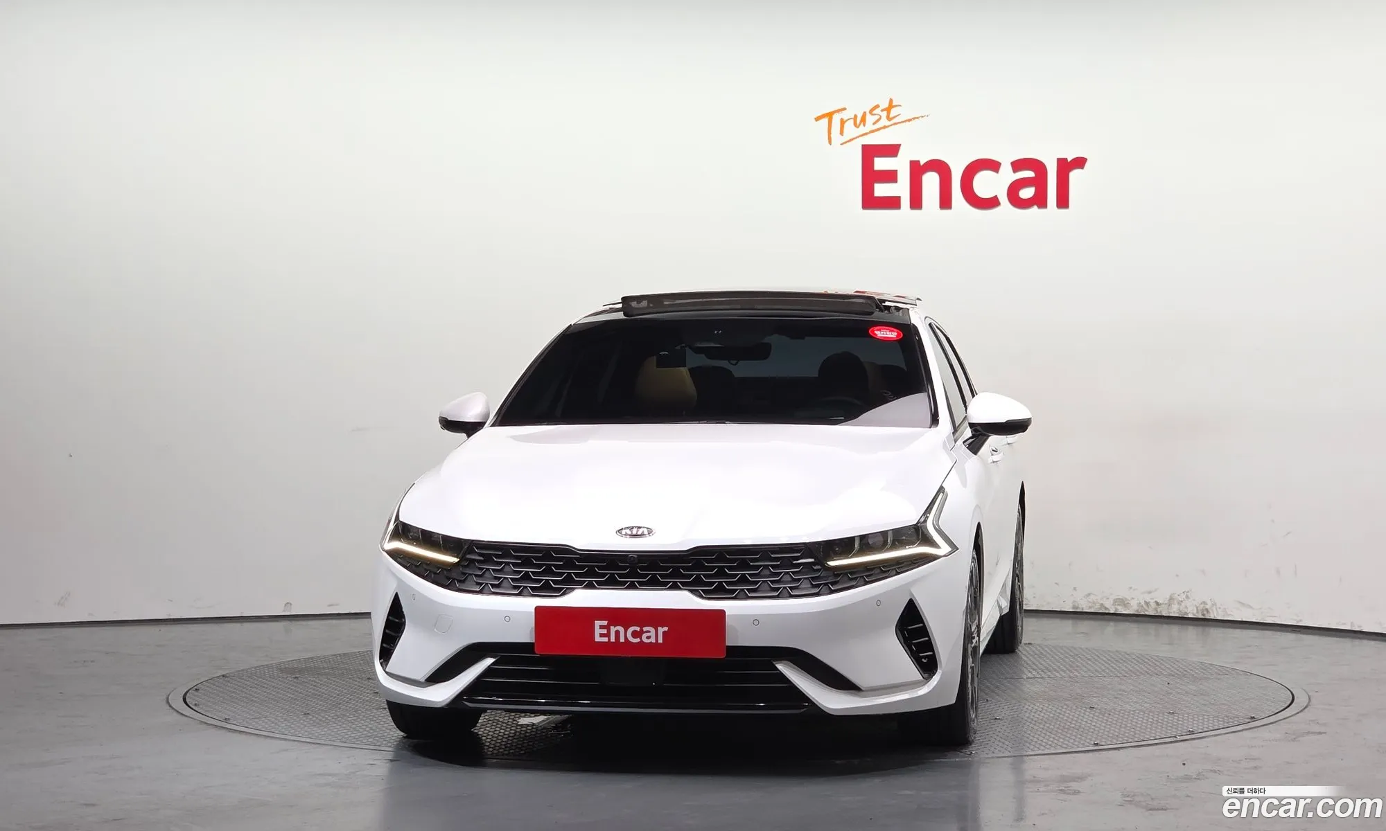 Kia K5 Hybrid 2021 — 24
