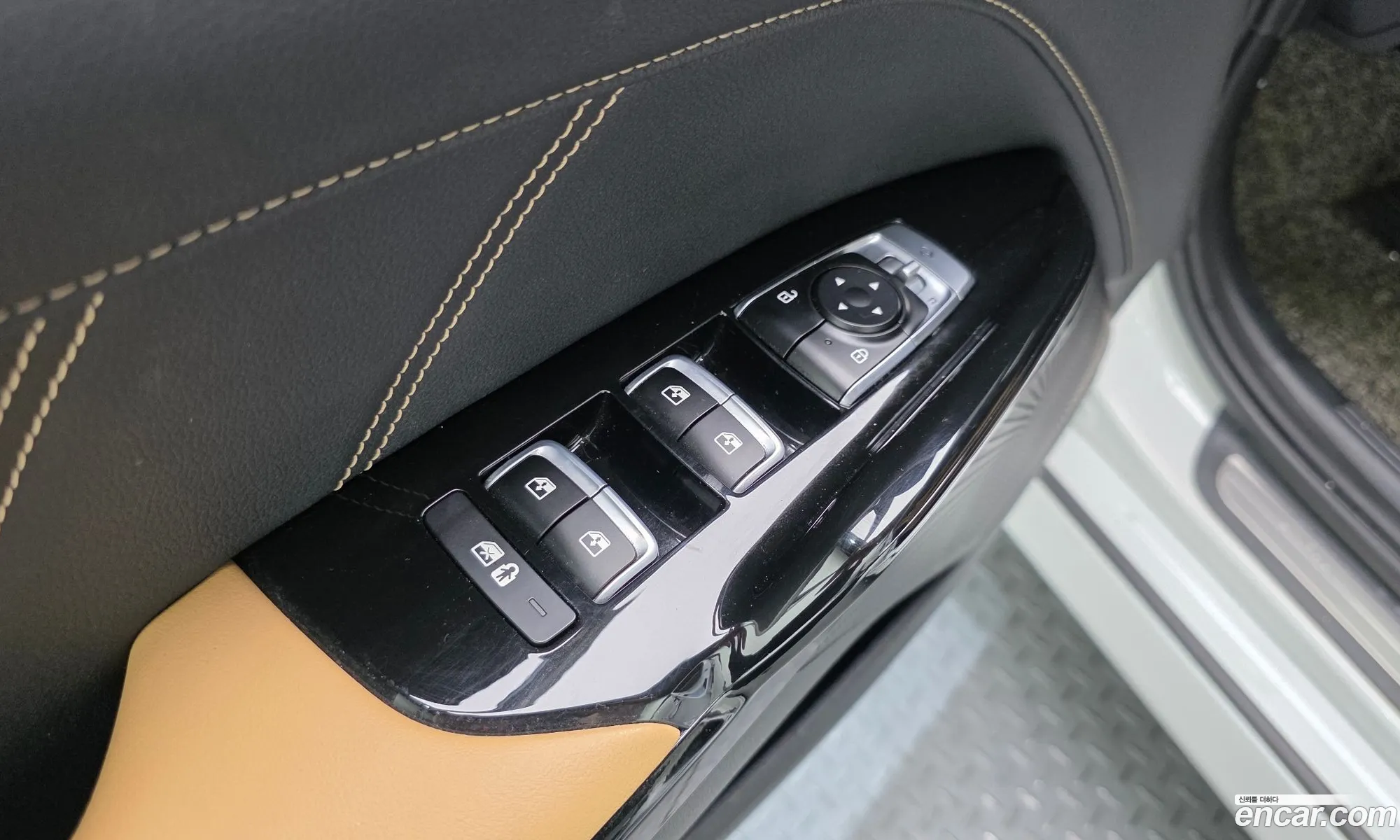 Kia K5 Hybrid 2021 — 26