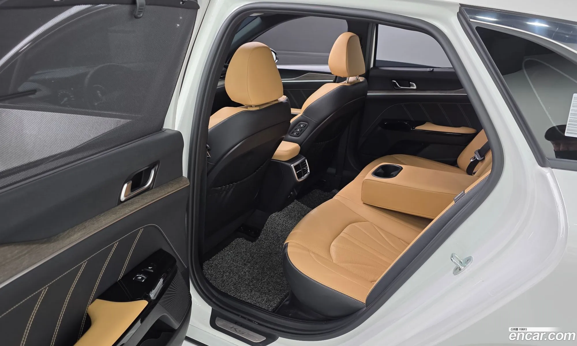 Kia K5 Hybrid 2021 — 27