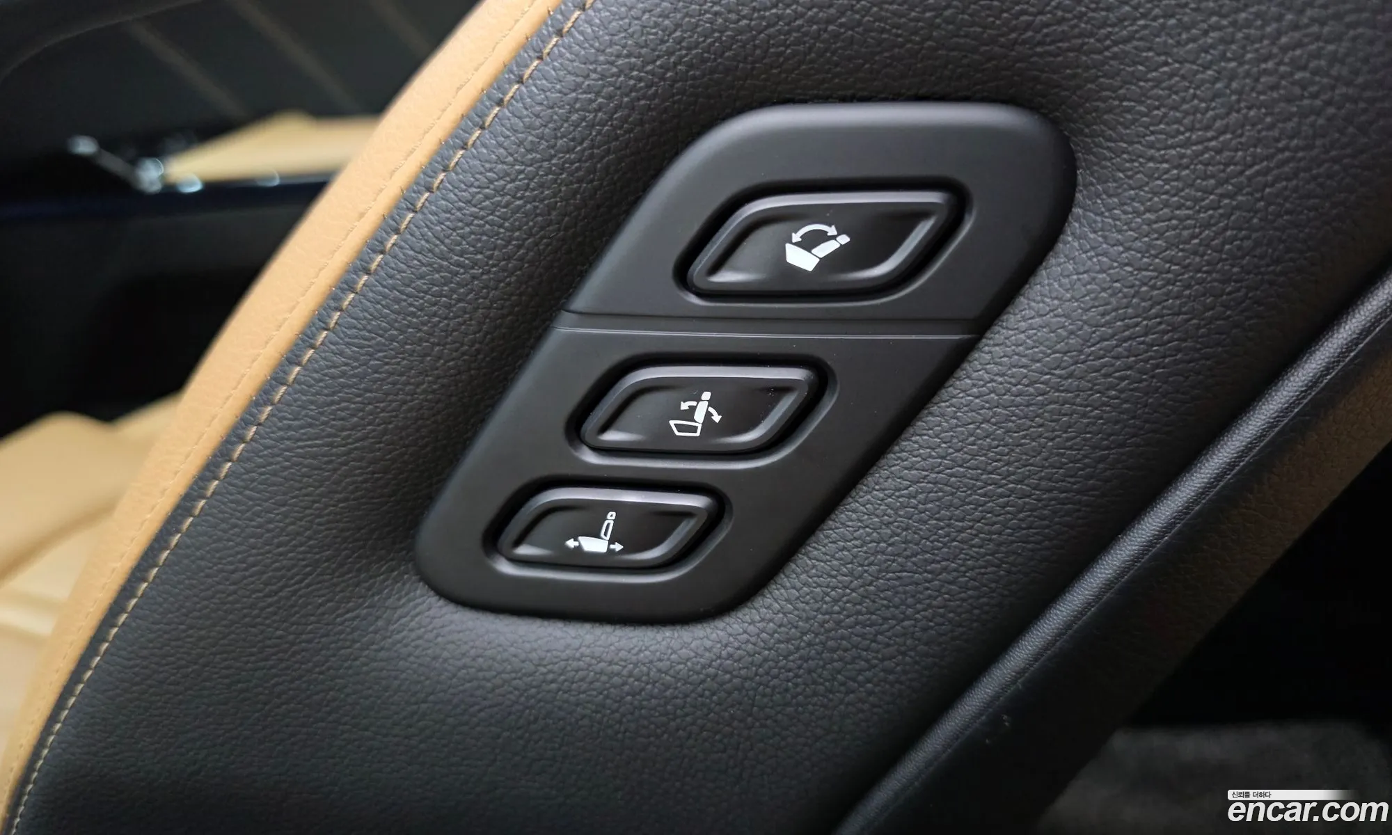 Kia K5 Hybrid 2021 — 11