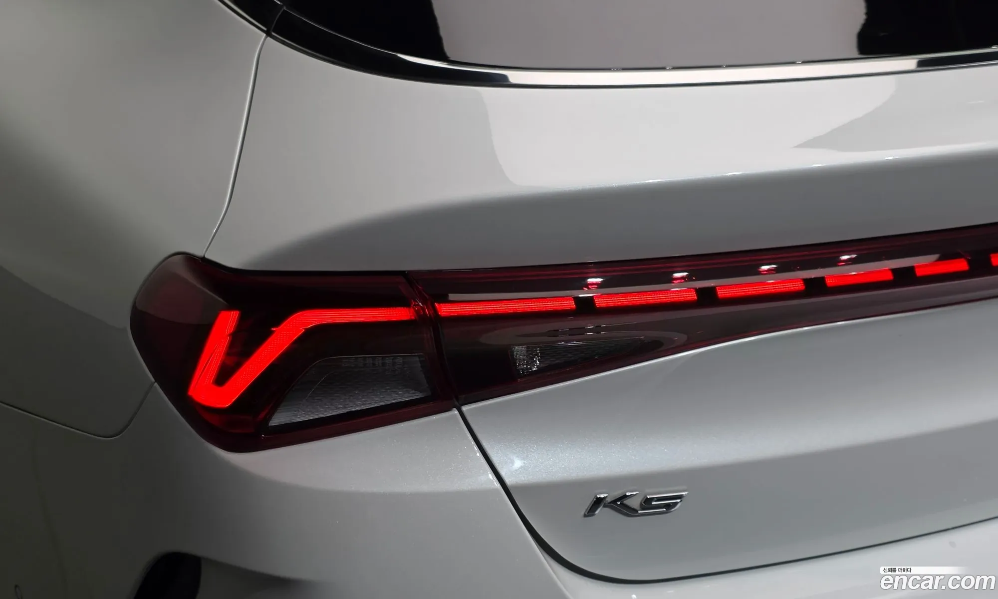 Kia K5 Hybrid 2021 — 30