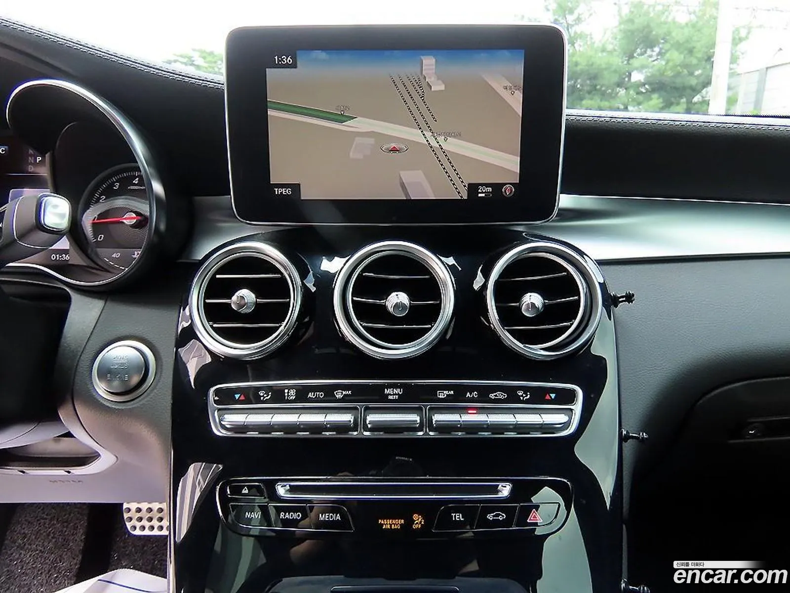 Mercedes-Benz GLC-Class X253 2019 — 14
