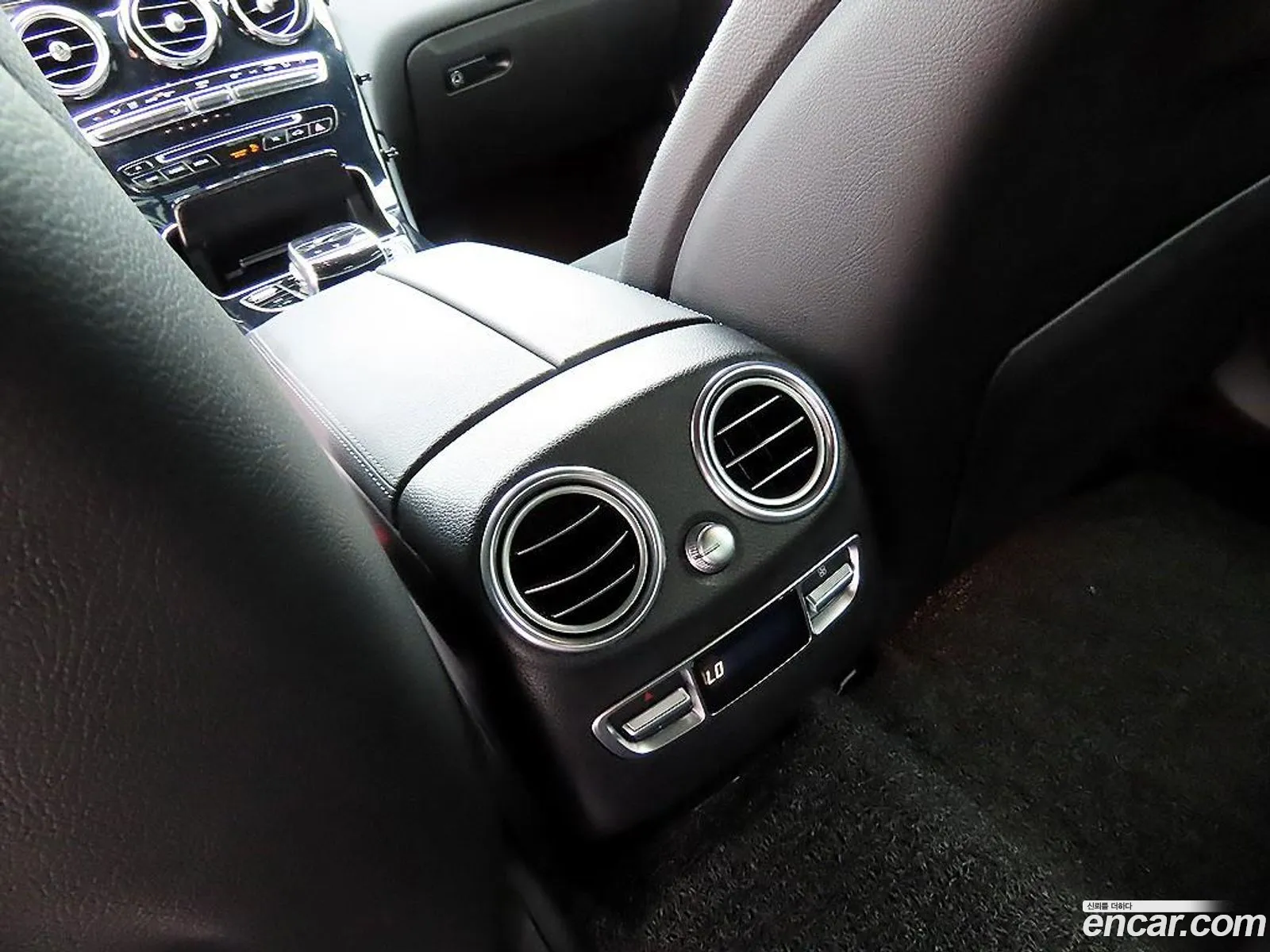 Mercedes-Benz GLC-Class X253 2019 — 11