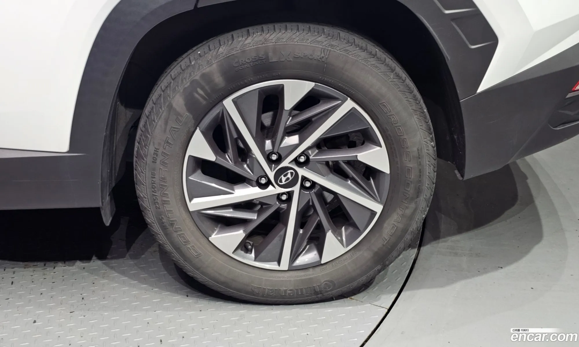 Hyundai Tucson Hybrid