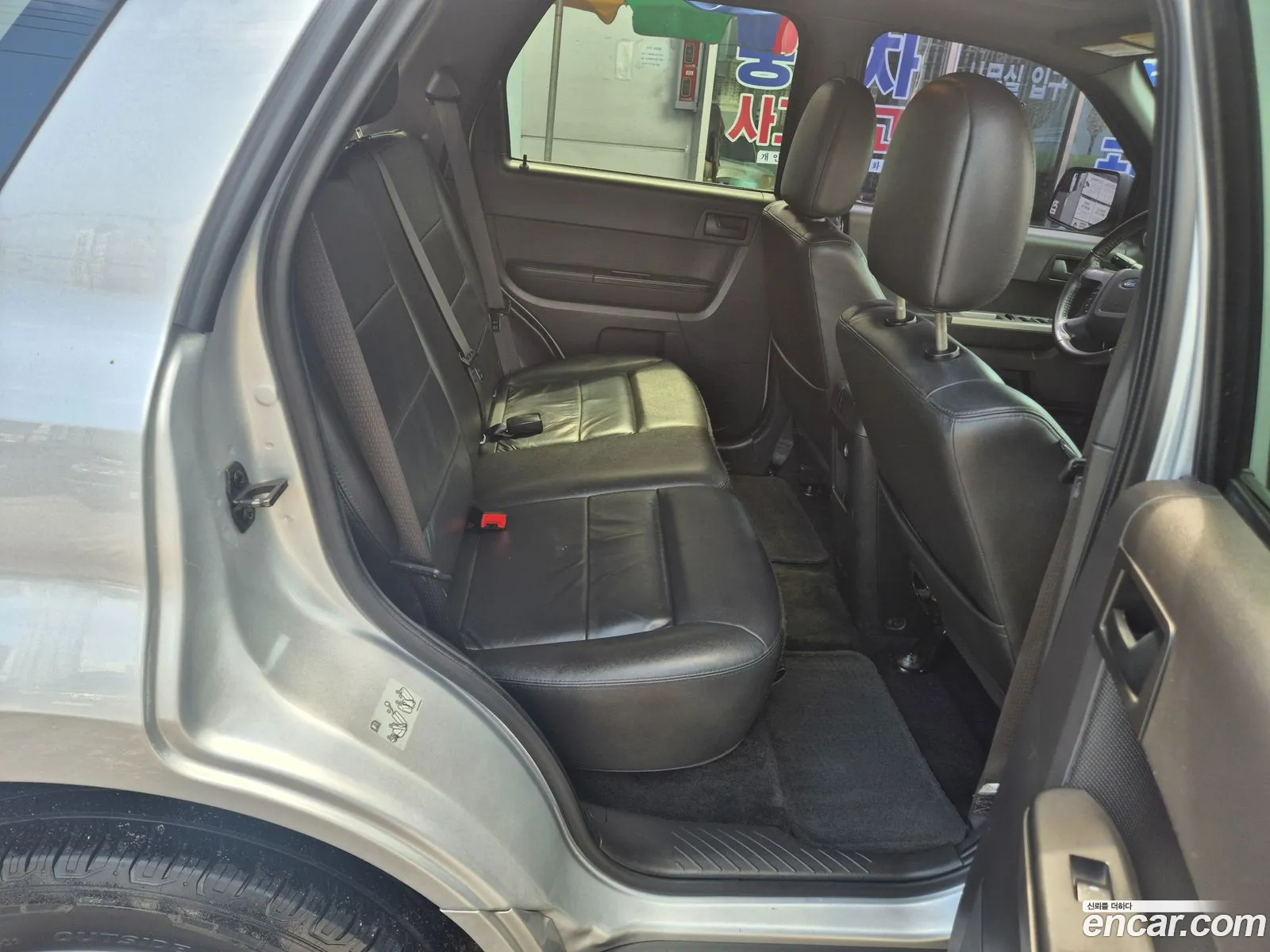 Ford Escape 2011 — 15