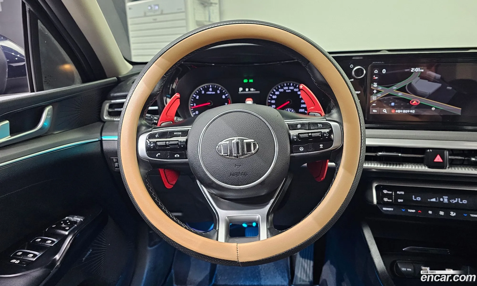 Kia K5 2020 KNAG241ABLA073480 — 10