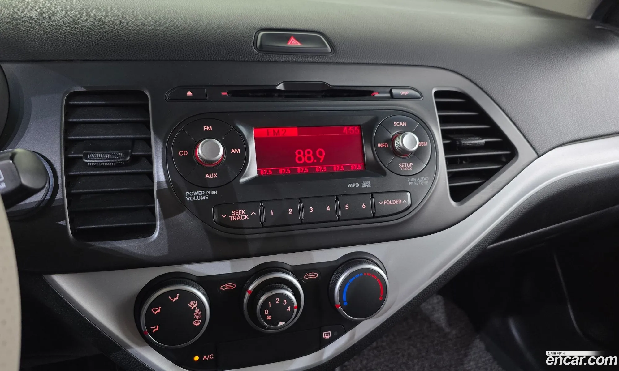 Kia Morning 2011 KNABX511BCT051011 — 16